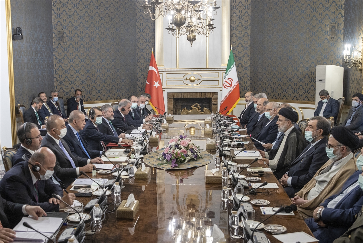 Türkiye-İran Yüksek Düzeyli İşbirliği Konseyi'nin 7'nci Toplantısı Başladı