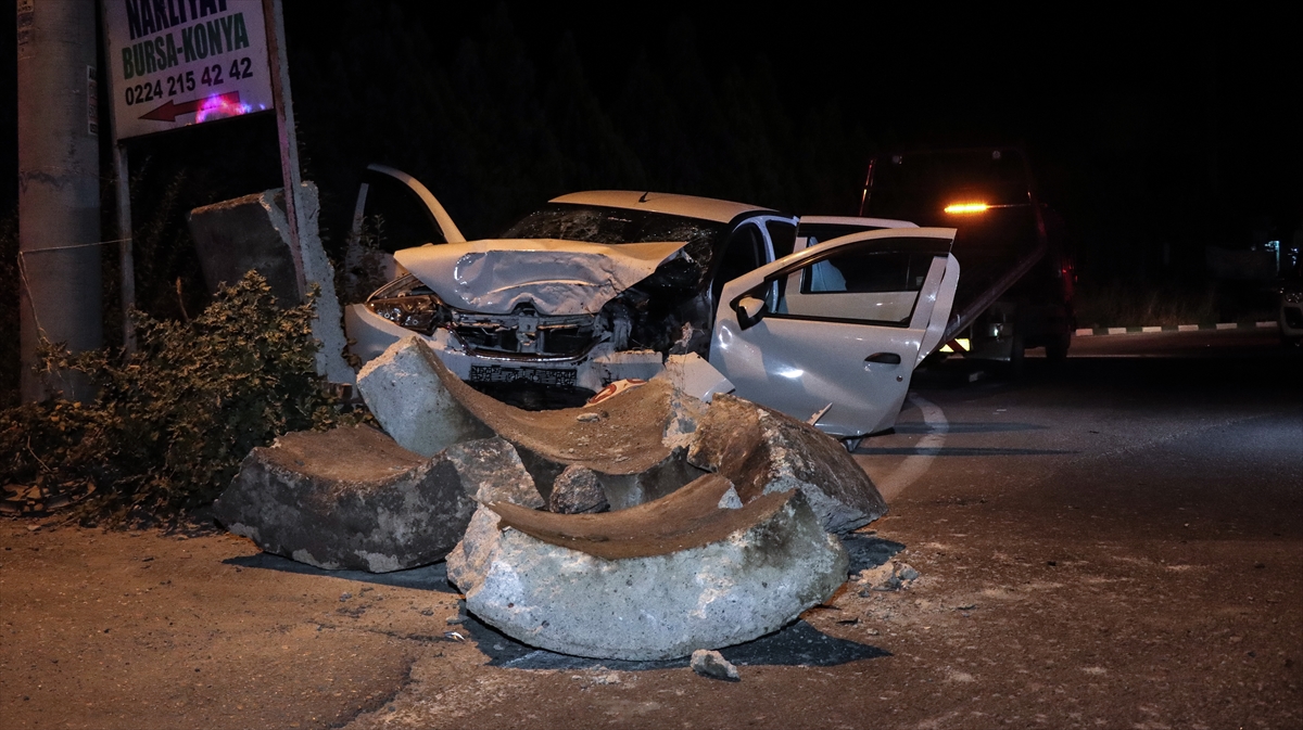 Bursa'da Kaza! 1 Ölü 2 Yaralı