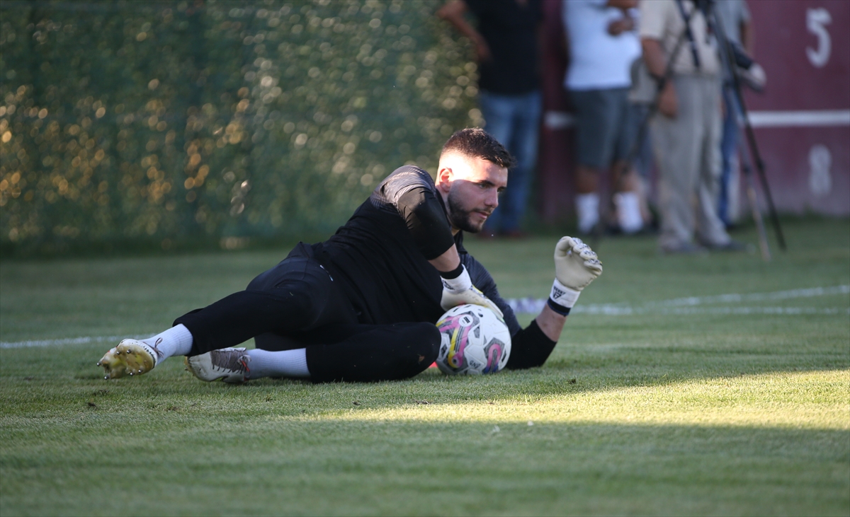 Süper Lig'i elinden Kaçıran Bandırmaspor Yeni Transferleriyle Sezona İddialı Hazırlanıyor