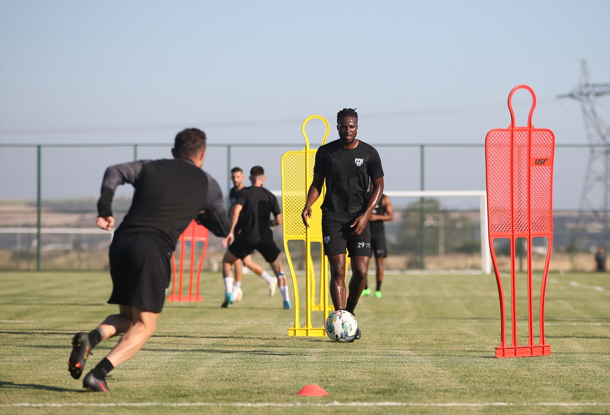 Süper Lig'i elinden Kaçıran Bandırmaspor Yeni Transferleriyle Sezona İddialı Hazırlanıyor