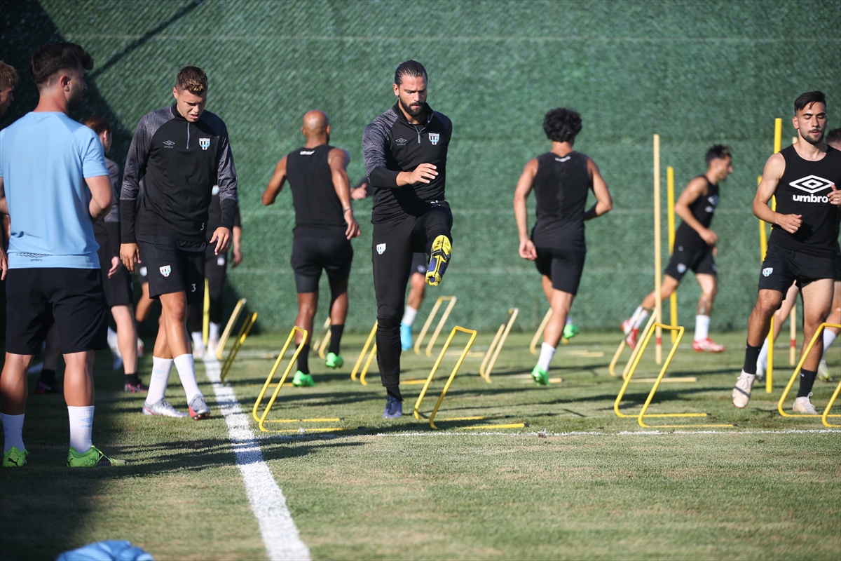 Süper Lig'i elinden Kaçıran Bandırmaspor Yeni Transferleriyle Sezona İddialı Hazırlanıyor