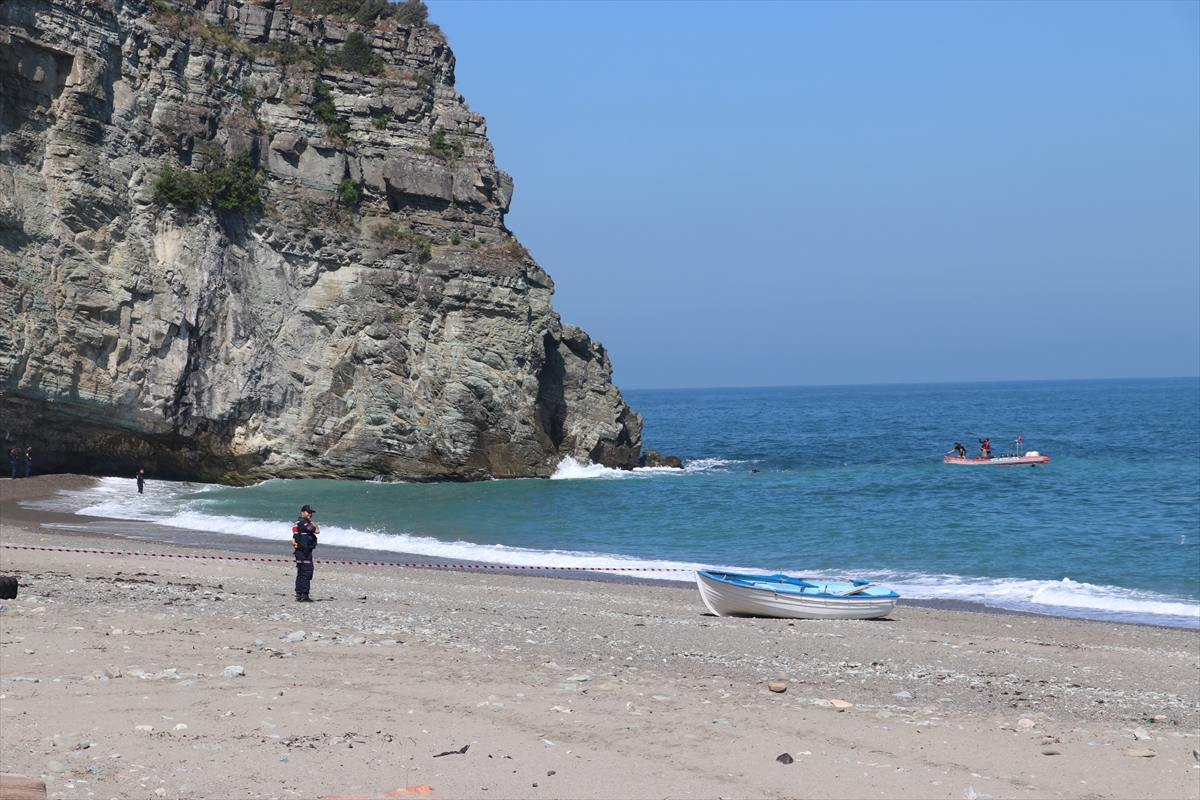 Zonguldak'ta Kaybolan Öğrenci Aranıyor