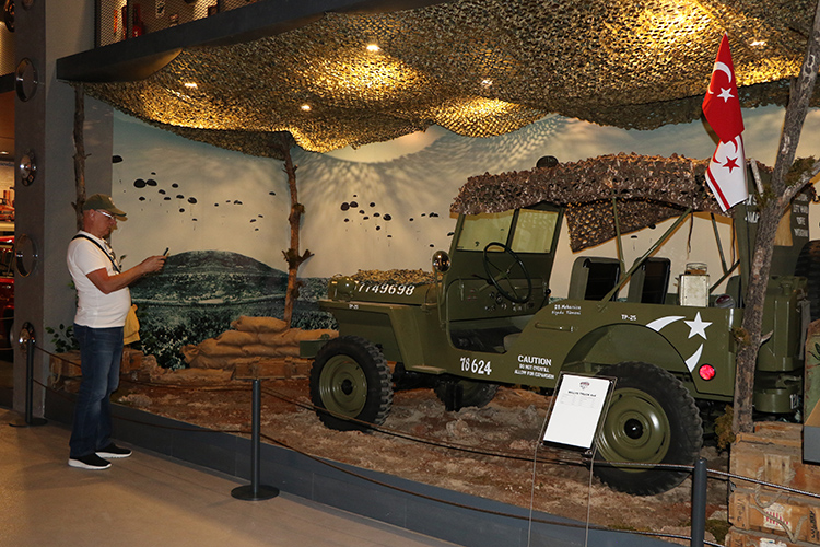 Antalya Araba Müzesi, Ziyaretçilerini Zamanda Yolculuğa Çıkarıyor
