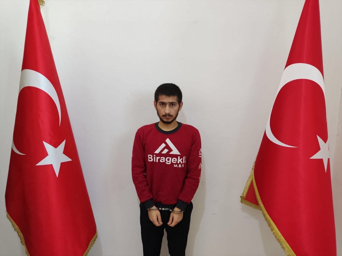 MİT, Düzenlediği Operasyonla PKK/PYD'li Teröristleri Yakaladı