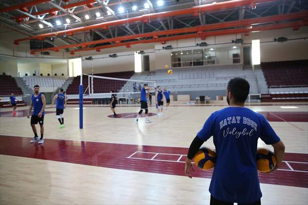 Hatay Büyükşehir Belediyespor Erkek Voleybol Takımı'nda hedef ligde kalmak