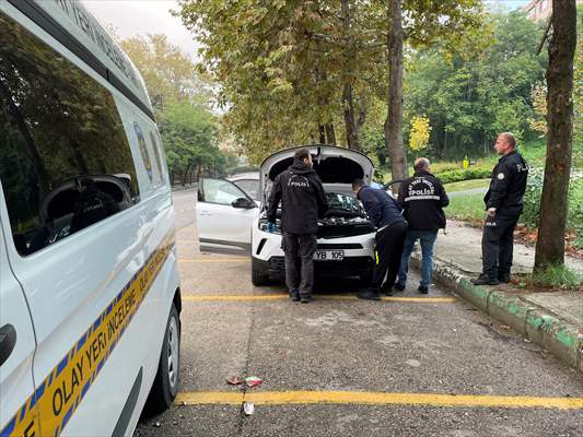 Bursa'da Yeni Alınan Otomobili Çalan 2 Kişi Yakalandı