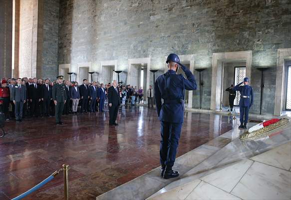 Gençlerbirliği'nden Anıtkabir'e Ziyaret