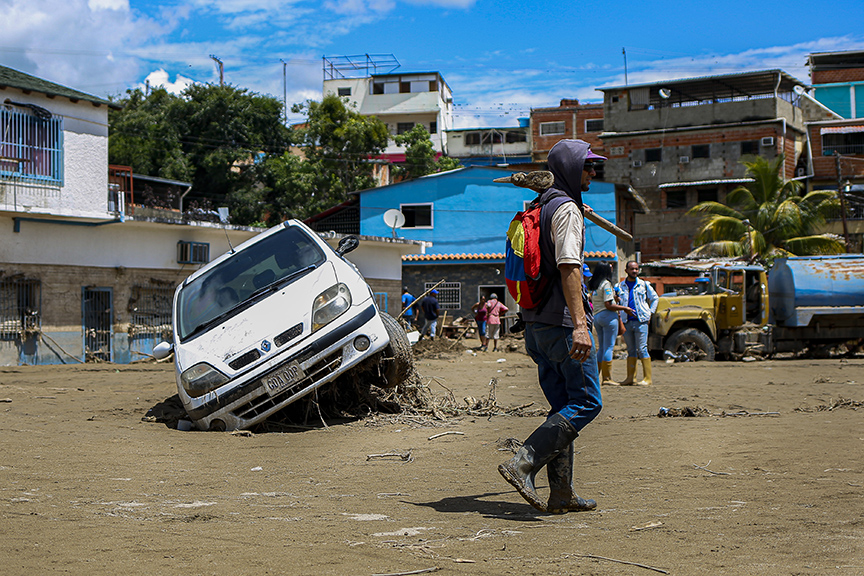 Venezuela'daki Heyelanda Ölenlerin Sayısı 36'ya Çıktı