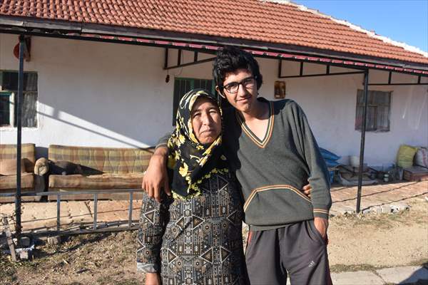 Afyonkarahisar'da 5 Öğrencinin Hayatını Kaybettiği Kazanın Acısı İlk Günkü Gibi Taze