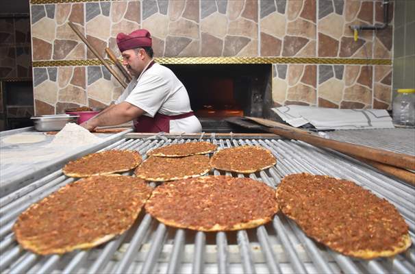 ŞEHİRLERİN LEZZET REKABETİ - Gaziantep Ve Şanlıurfa'nın Paylaşamadığı Tescilli Lezzet: Lahmacun