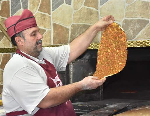 ŞEHİRLERİN LEZZET REKABETİ - Gaziantep Ve Şanlıurfa'nın Paylaşamadığı Tescilli Lezzet: Lahmacun