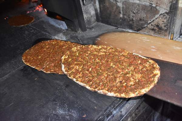 ŞEHİRLERİN LEZZET REKABETİ - Gaziantep Ve Şanlıurfa'nın Paylaşamadığı Tescilli Lezzet: Lahmacun