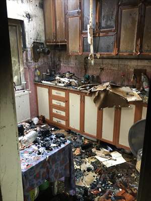 Burdur'da Evinde Yangın Çıkan Kişi Ağır Yaralandı