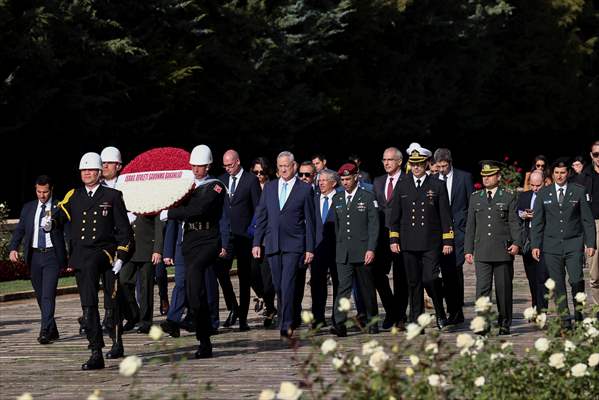 İsrail Savunma Bakanı Gantz, Anıtkabir'i Ziyaret Etti