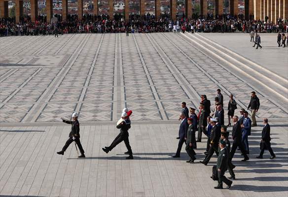 İsrail Savunma Bakanı Gantz, Anıtkabir'i Ziyaret Etti