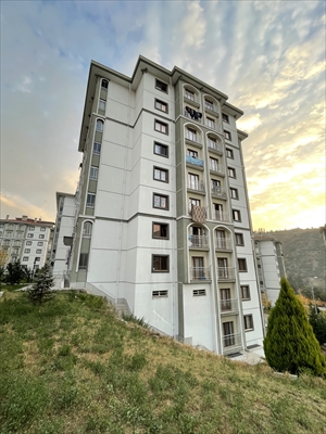 Karabük'te Apartman Dairesinde Çıkan Yangında Bir Kişi Öldü