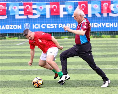 Trabzon'da Türkiye-Macaristan Dostluk Maçı Oynandı