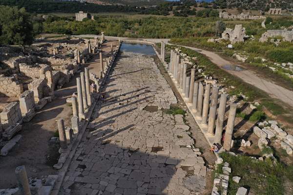 Patara Antik Kenti'nin Ziyaretçi Sayısı Artıyor