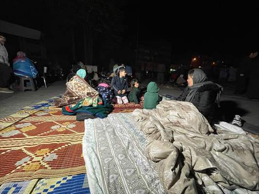 Düzce'deki deprem çevre illerde de hissedildi