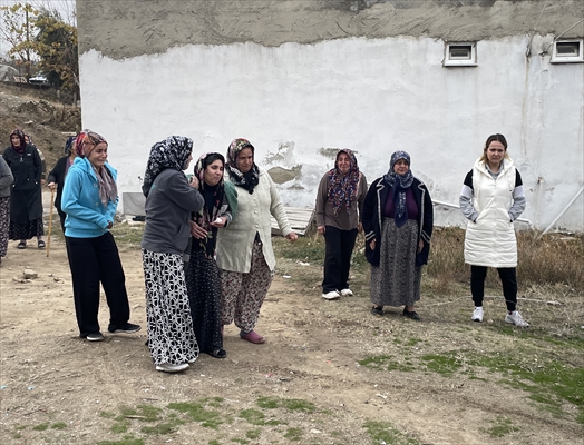 Denizli'de Bir Kişi Karısını Öldürdü, Babasını Yaraladı