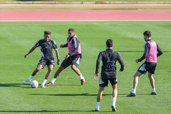 Beşiktaş Hazırlıklarını Sürdürdü