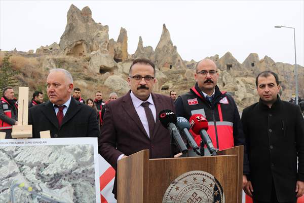 Kapadokya'da ulaşıma kapatılan yolun çevresindeki tarihi mekanlar kurtarılacak