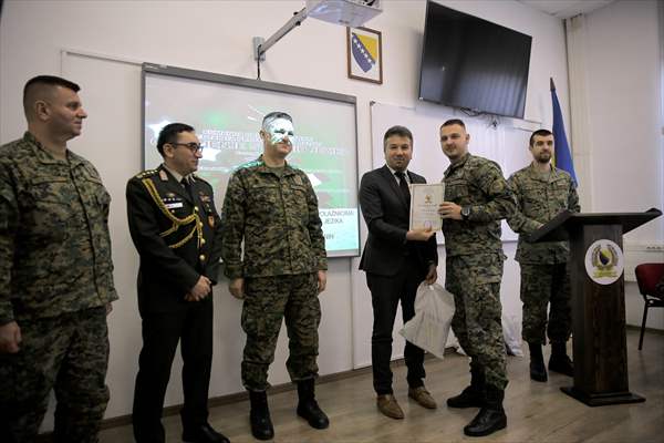 Türkçe Öğrenen Bosna Hersekli Askerlere Sertifikaları Takdim Edildi