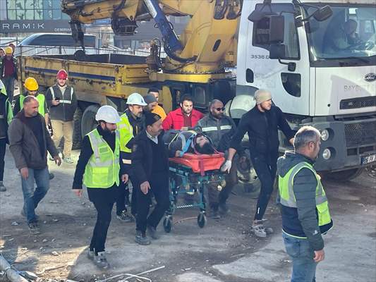 Metro İnşaatında Yüksekten Düşen İşçi Yaralandı