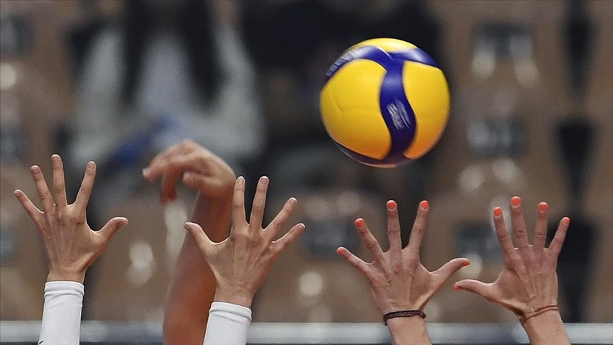 A Milli Kadın Voleybol Takımımız, Kanada'ya 3-1 Yenildi