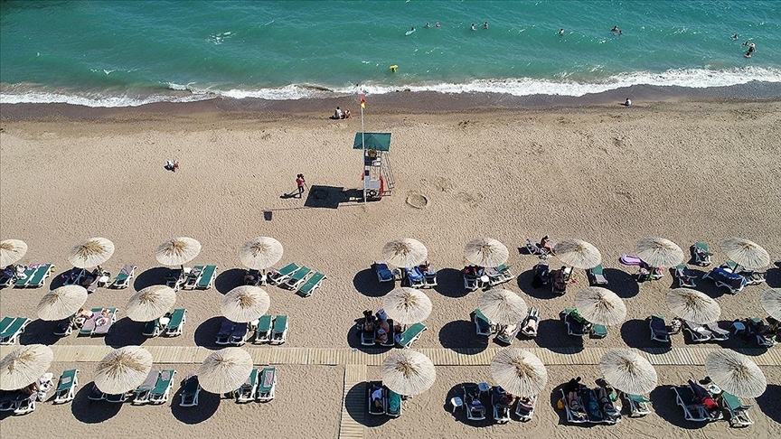 Antalya Mavi Bayraklı Plaj Sayısıyla Dünya Liderliğini Korudu
