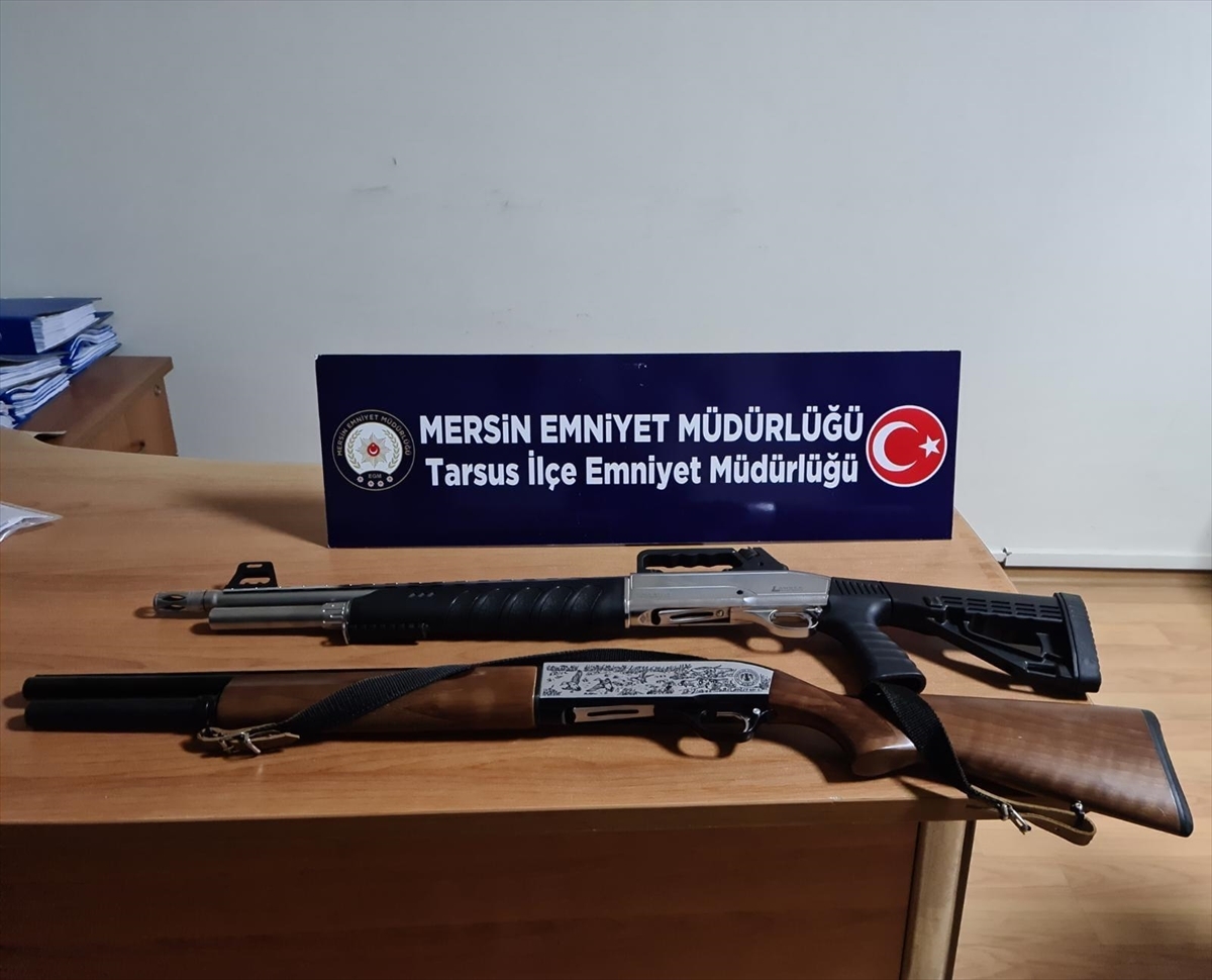Mersin'de Semt Pazarında Çıkan Silahlı ve Bıçaklı Kavga Çıktı, 10 Yaralı