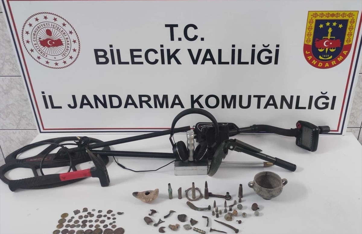 Bilecik'teki Tarihi Eser Kaçakçılığı Operasyonunda 2 Kişi Yakalandı