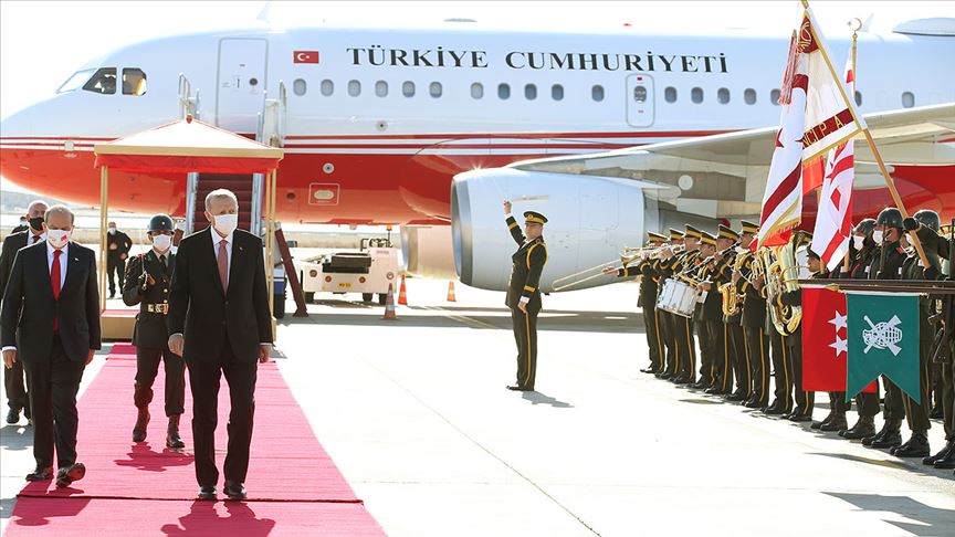 Cumhurbaşkanı Erdoğan, Kıbrıs Barış Harekatı'nın 48. Yıl Dönümünü Tebrik Etti