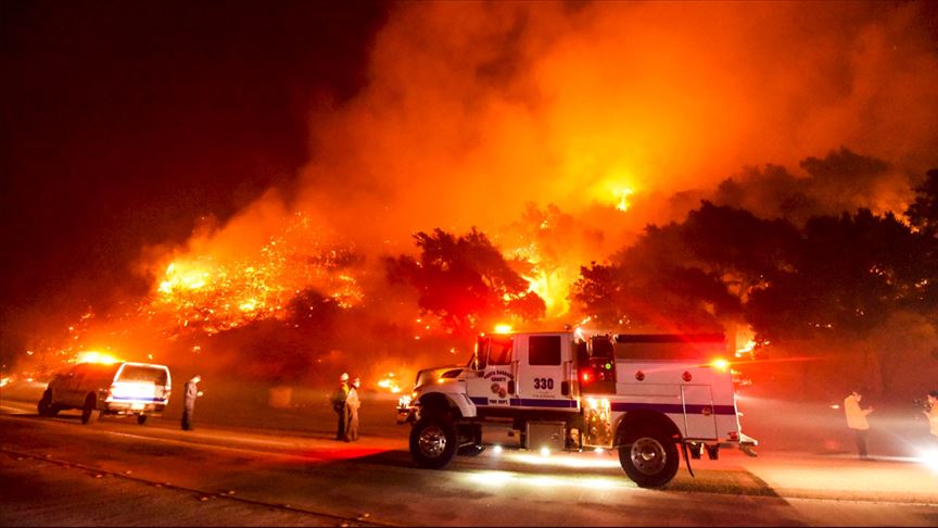 ABD'nin California Eyaletindeki Yangınlar Devam Ediyor