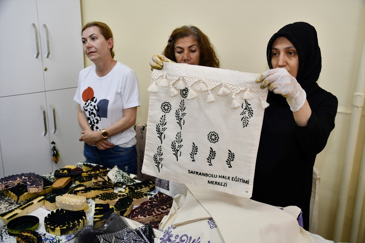 Safranbolu'nun Yöresel El Sanatları Gelecek Nesillere Aktarılıyor