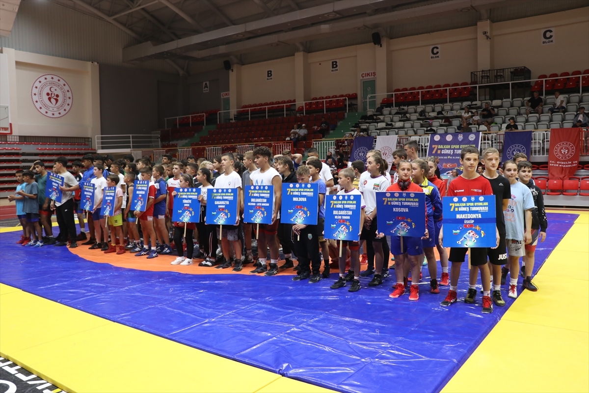 7. Balkan Spor Oyunları Güreş Turnuvası Yalova'da Başladı