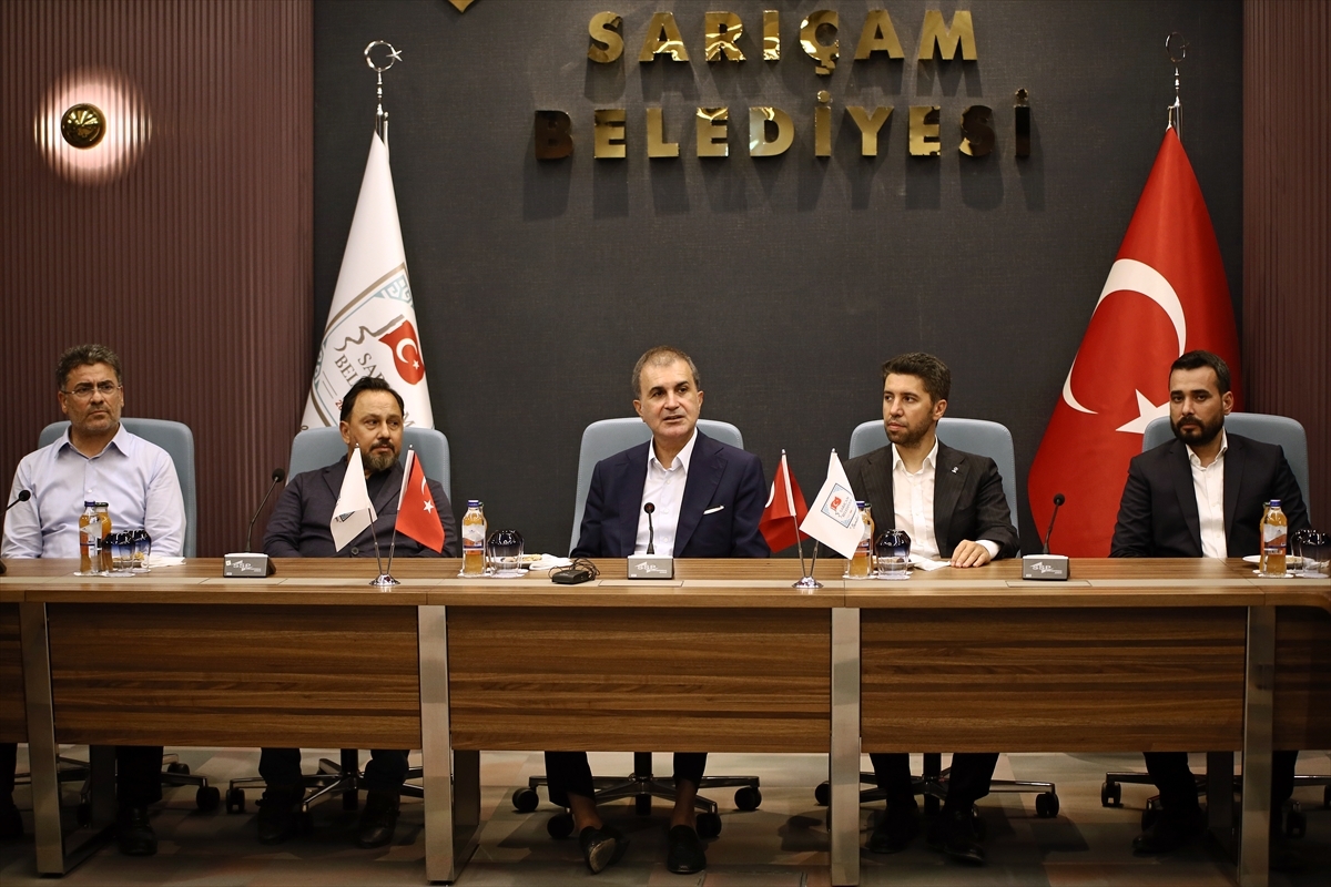 AK Parti Sözcüsü Çelik, Adana'da Sarıçam Belediyesi Ziyaretinde Konuştu: