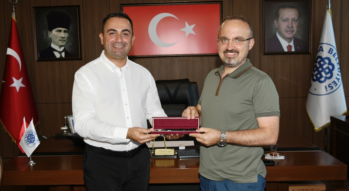 AK Parti Grup Başkanvekili Turan'dan CHP Genel Başkanı Kılıçdaroğlu'na tepki