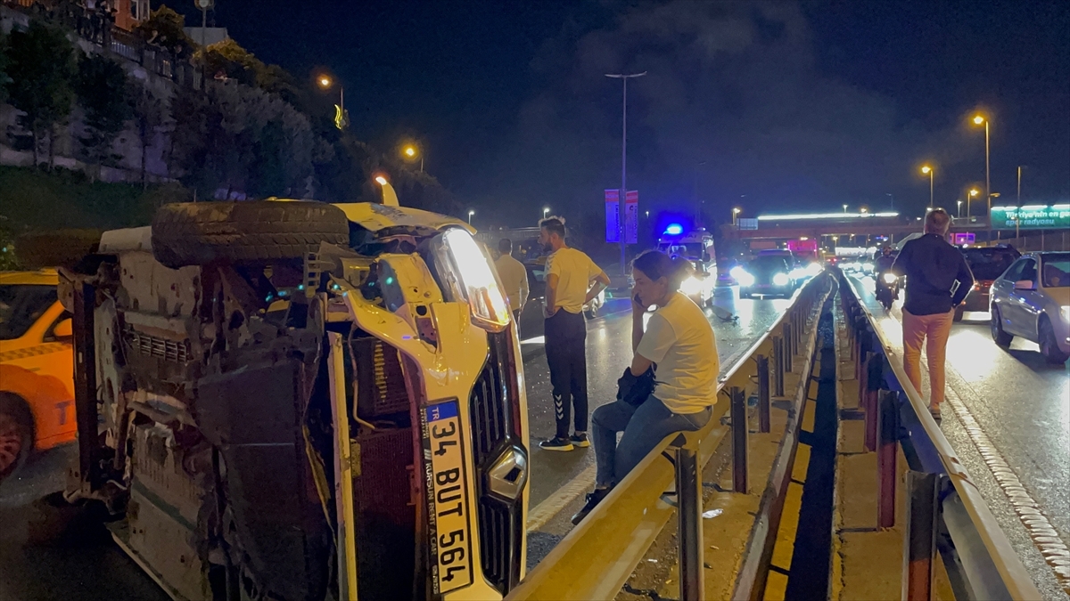 Kağıthane’deki Trafik Kazasında 1 Kişi Yaralandı