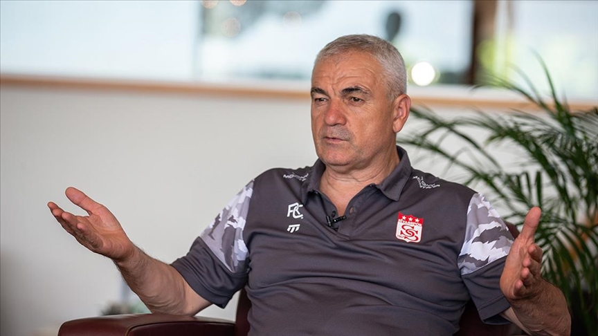 Sivasspor Teknik Direktörü Çalımbay'dan Transfer Değerlendirmesi