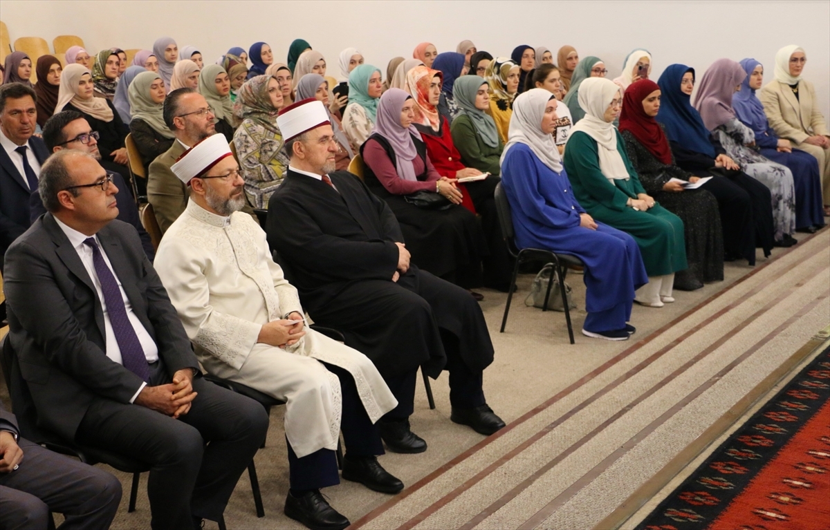 Diyanet İşleri Başkanı Erbaş, Kosova'da Hafızlık İcazet Merasimine Katıldı