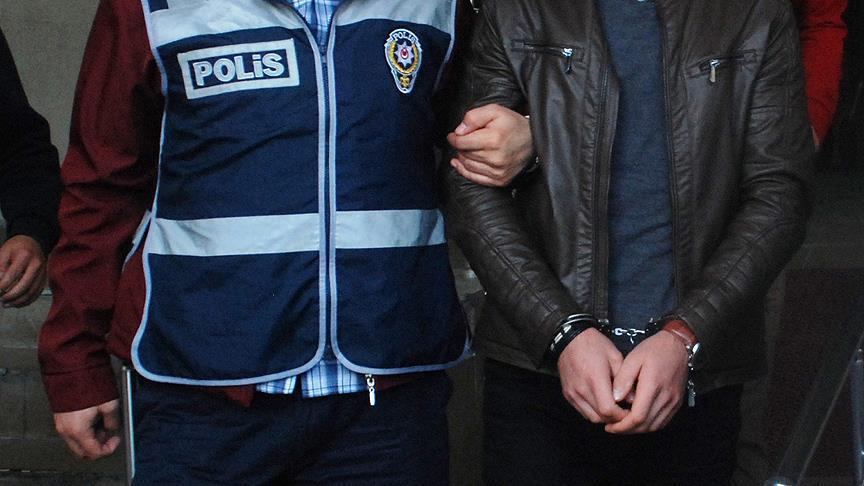 Erzurum'da Evden Yüklü Miktarda Altın ve Para Çalan 3 Kişi Tutuklandı