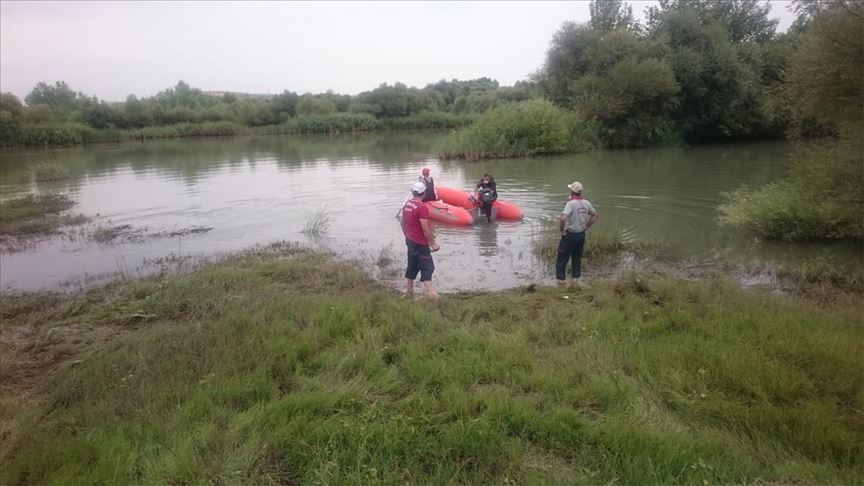 Dicle Nehri'nde Kaybolan Çocuğun Cesedi Bulundu 