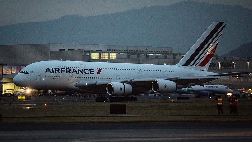 Air France Kokpitte Kavga Eden İki Pilotunu Açığa Aldı