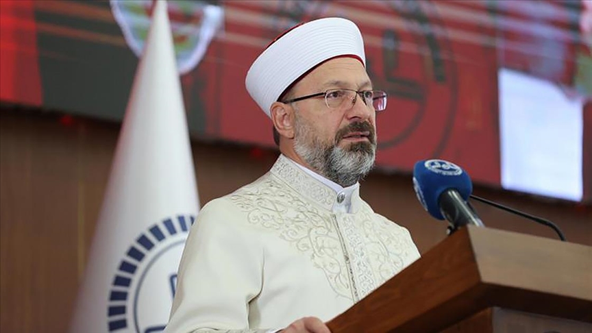 Diyanet İşleri Başkanı Erbaş, Sisak İslam Kültür Merkezi'nin Açılışında Konuştu