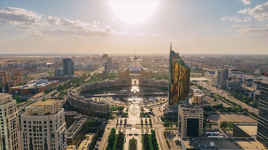 Kazakistan’da Başkent İsminin  Astana Olması Tartışılıyor