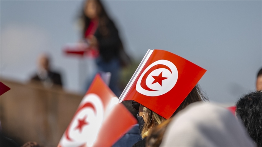 Tunus, Erken Seçime Gidiyor