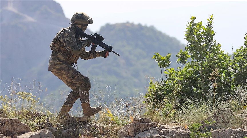 Saldırı Hazırlığındaki 2 PKK/YPG'li Terörist Etkisiz Hale Getirildi 