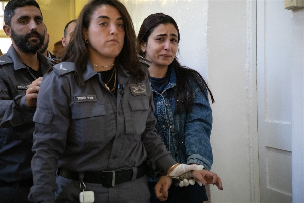 İsrail Mahkemesi Filistinli Gazetecinin Tutukluluk Süresini Uzattı