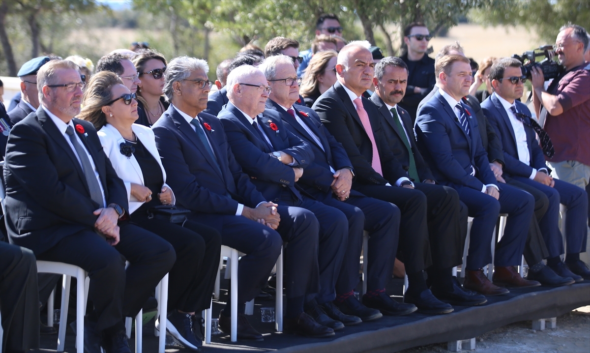 Tarihi Gelibolu Yarımadası'nda Kanada Caribou Anıtı Açıldı